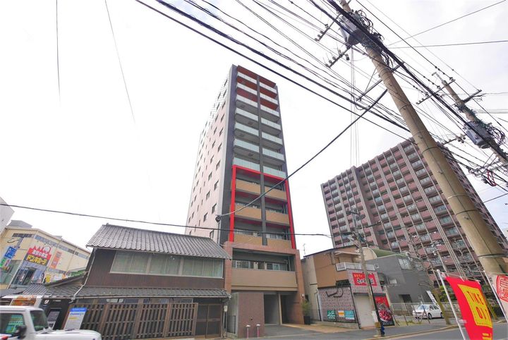 ERIOS COURT 中津口の外観