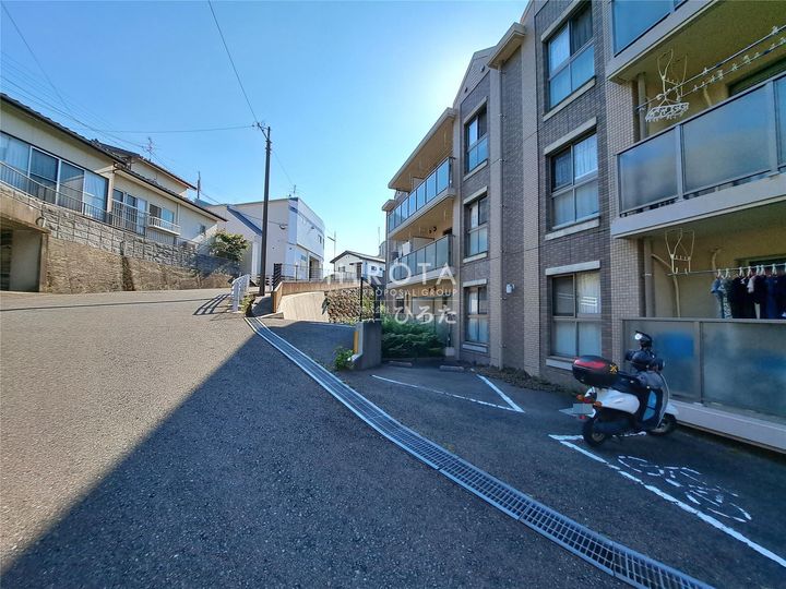 ゼルコバⅠの外観