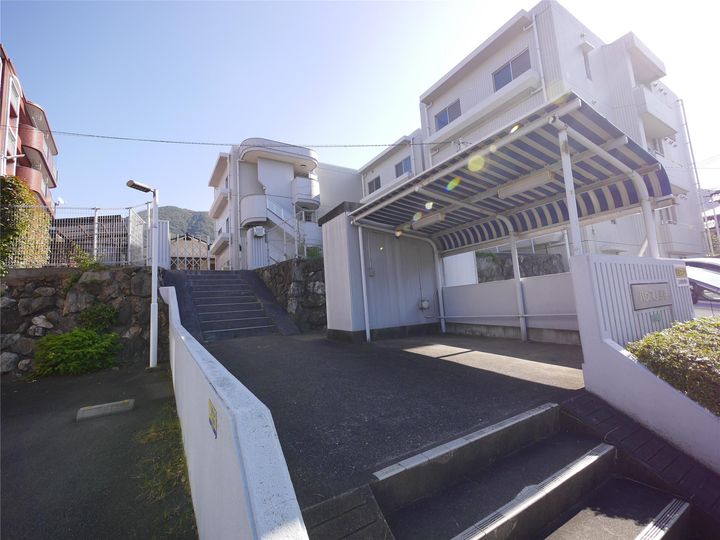 Renatus上馬寄の外観