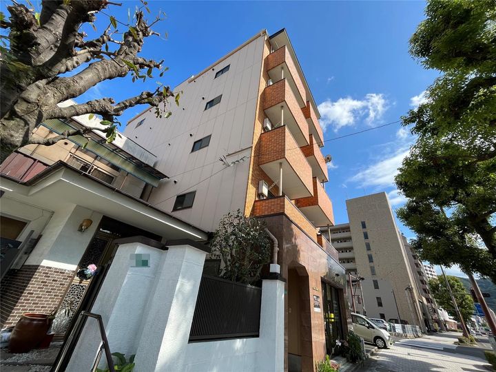 ラフォンテ門司の外観