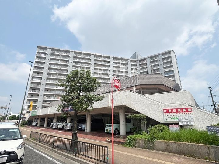チュリス小倉 813号の外観