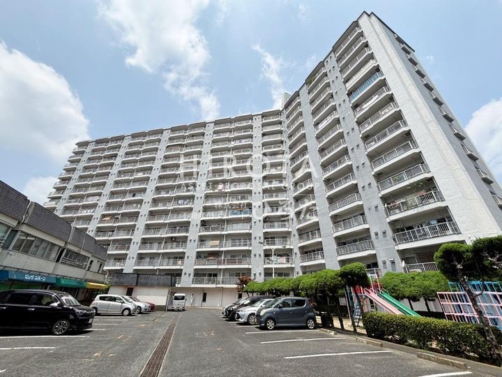 チュリス小倉 902号の外観