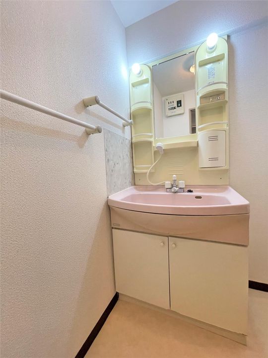 ギャラン小文字のその他画像