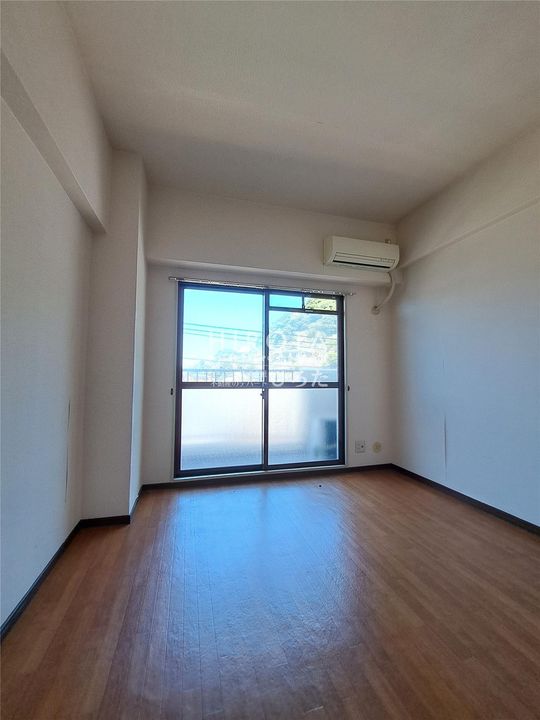 ホワイトパレス門司港の内装