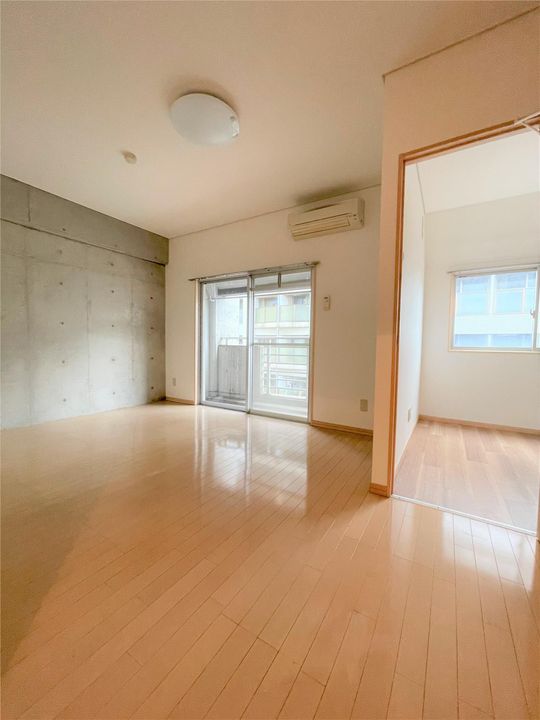 FORZA馬借の内装