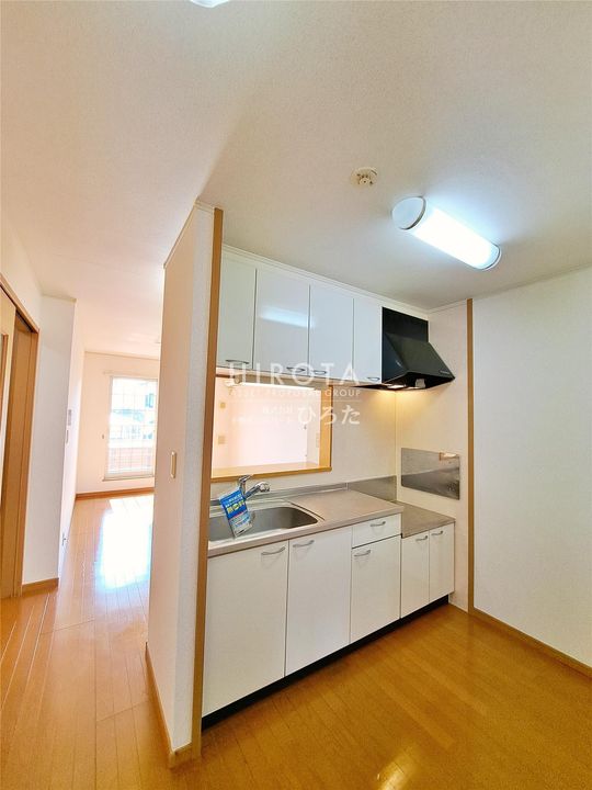 ウッドクリークテラスCのキッチン