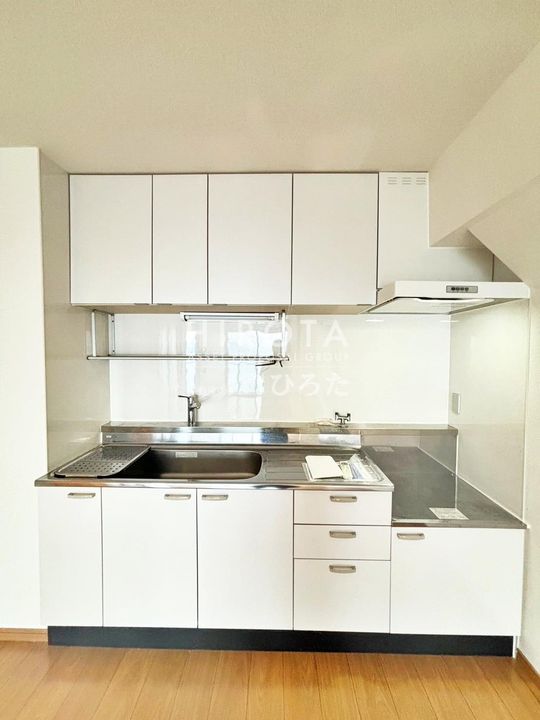 タカフジ・アパートメントのキッチン