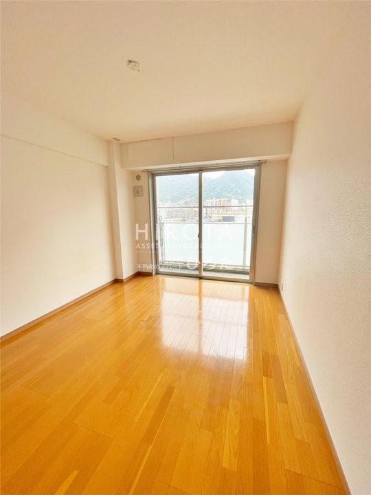 タカフジ・アパートメントの内装