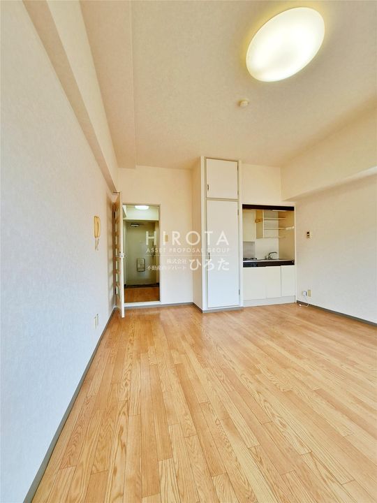 内山第62ビルの内装