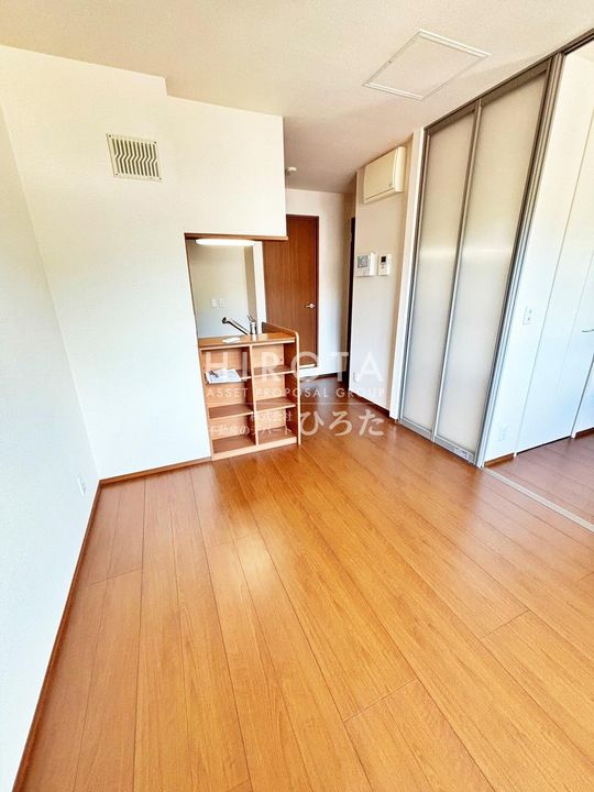 ウエスト スクエアの内装