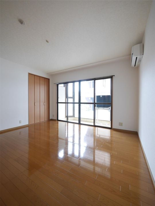 大八ビル(門司)の内装