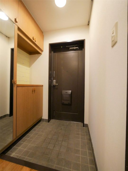 Renatus上馬寄の玄関