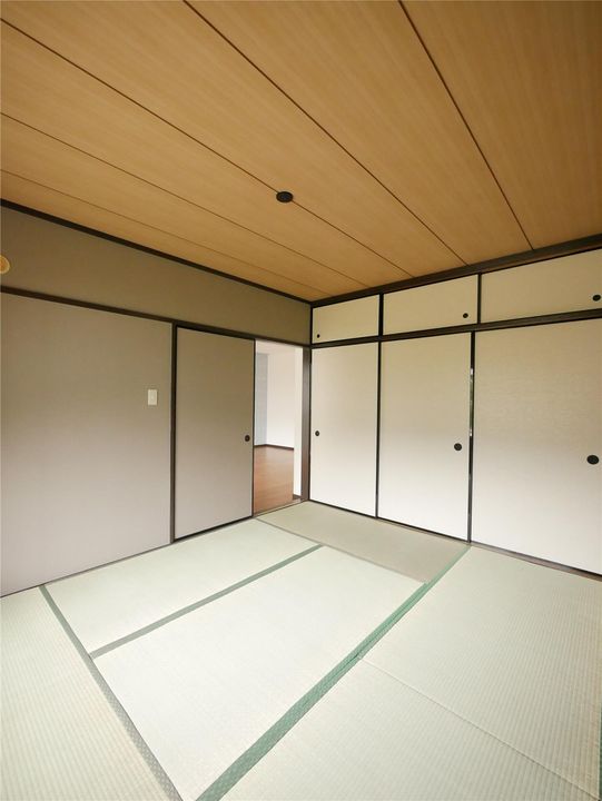 Renatus上馬寄の内装