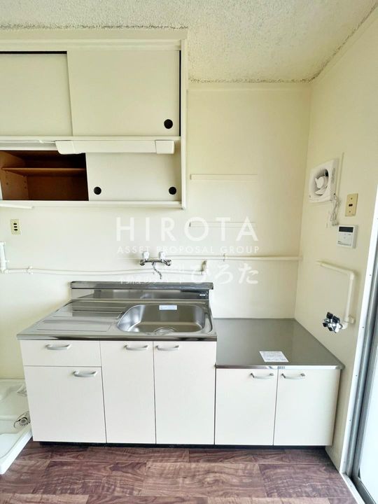 ヴィラナリー門司3棟のキッチン