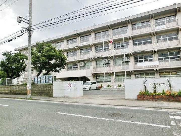 アースコートY’sシティ香春口の周辺