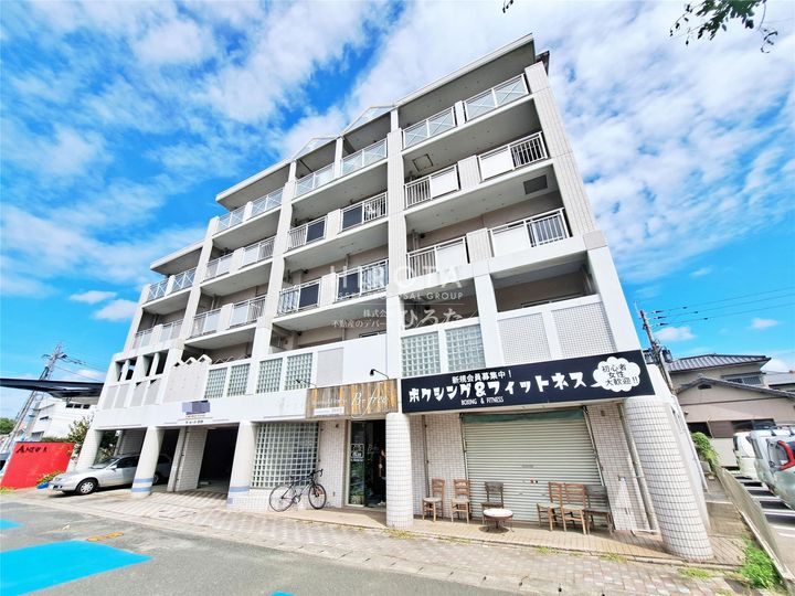 ラ.セール石崎の外観