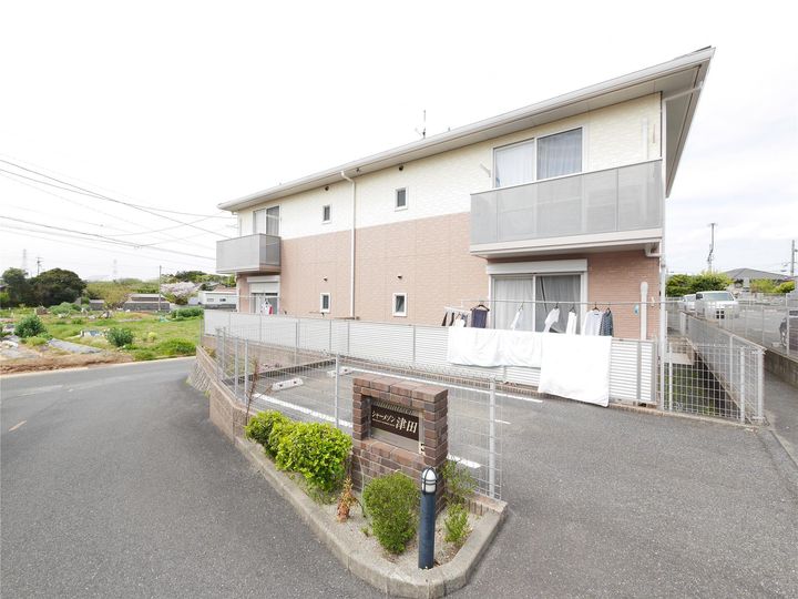 シャーメゾン津田 B棟の外観