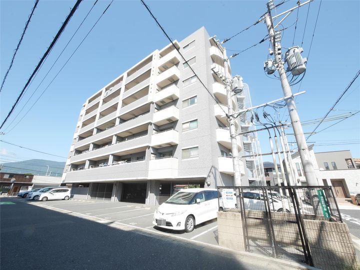 Ground Hillsの外観