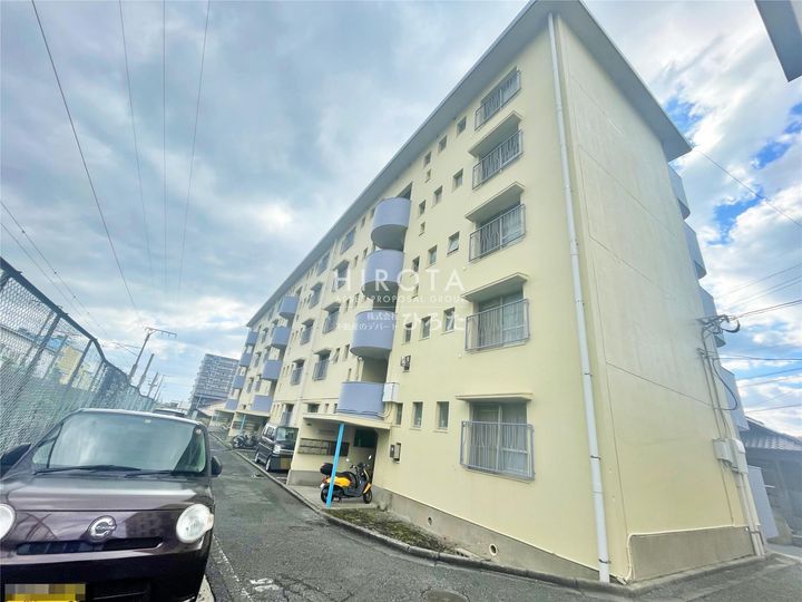 ユートピア葛原の外観