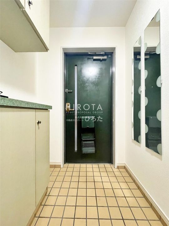 ラ.セール石崎の玄関