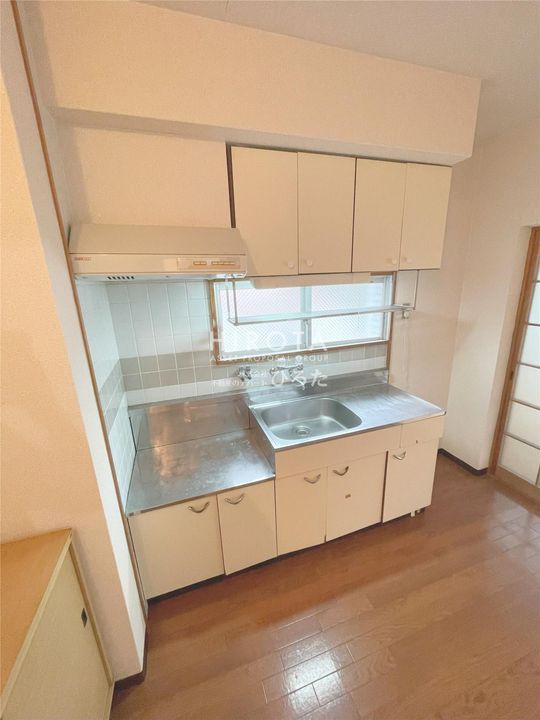 シャトレ安部山のキッチン