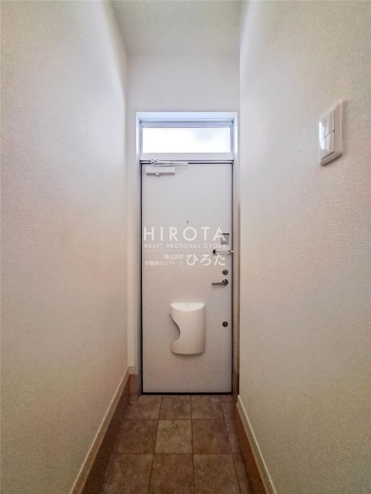 Dear津田 B棟の玄関