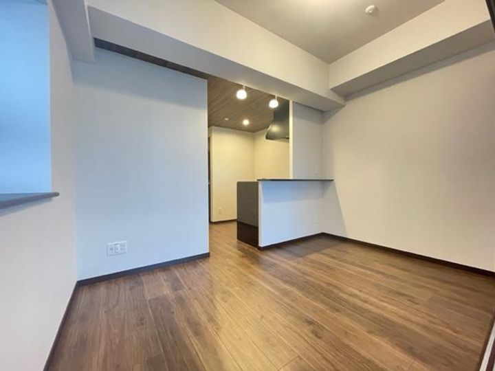 ラフィーネ葛原レストの内装