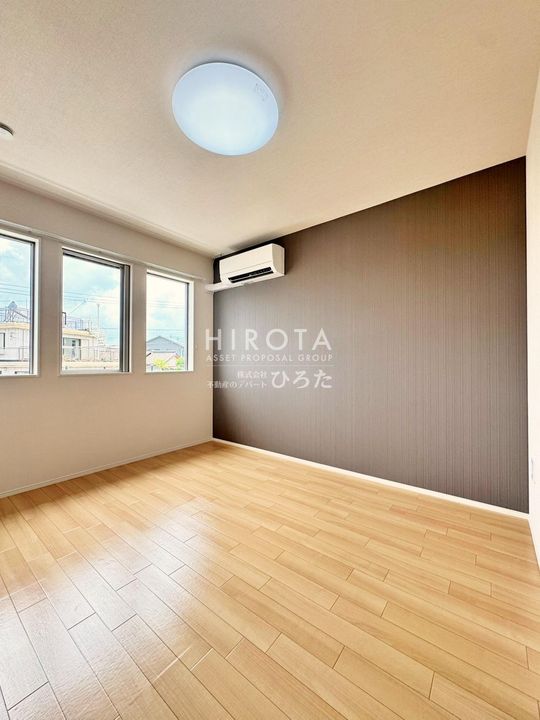 Chat noir M.mの内装