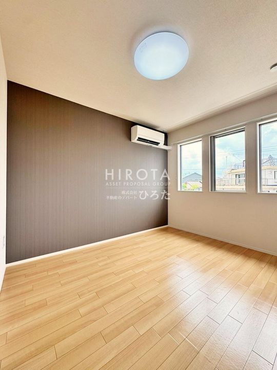 Chat noir M.mの内装