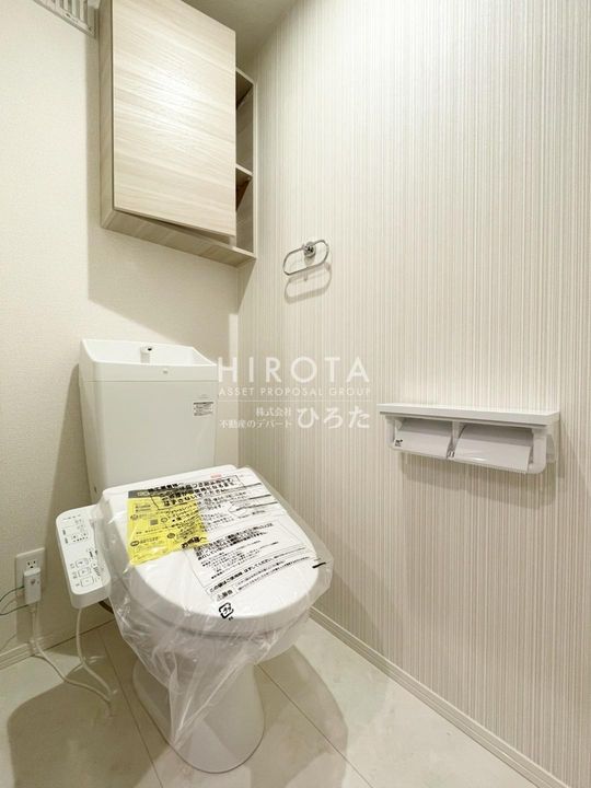 フース コーシェリのその他画像