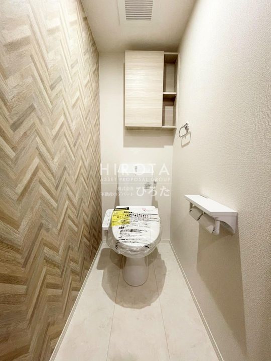 フース コーシェリのその他画像