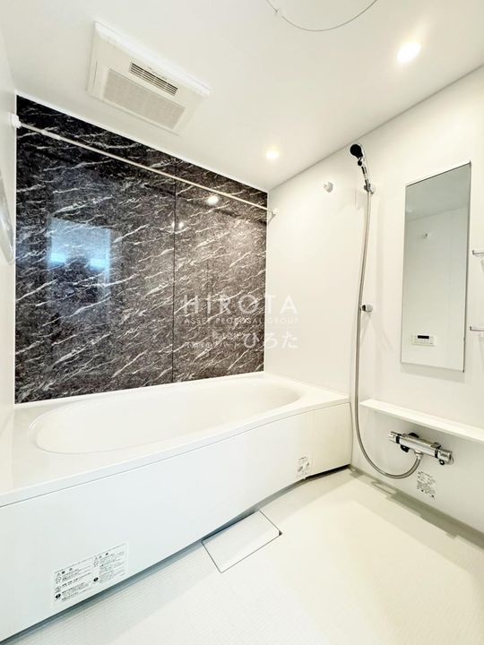 メゾン ド ジュネス Ⅰの風呂