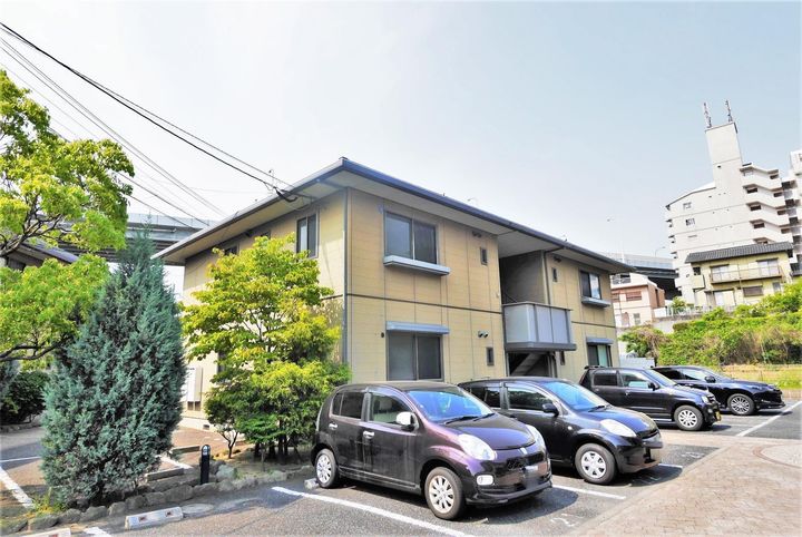 咲ら坂D棟の外観