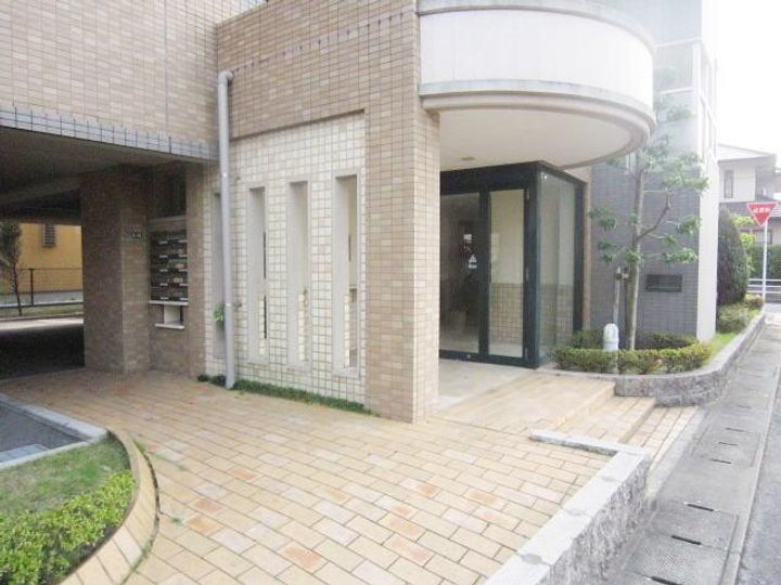 ボンボニエールの外観