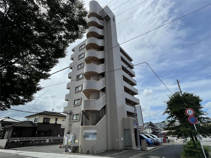 アベニュー扇の外観