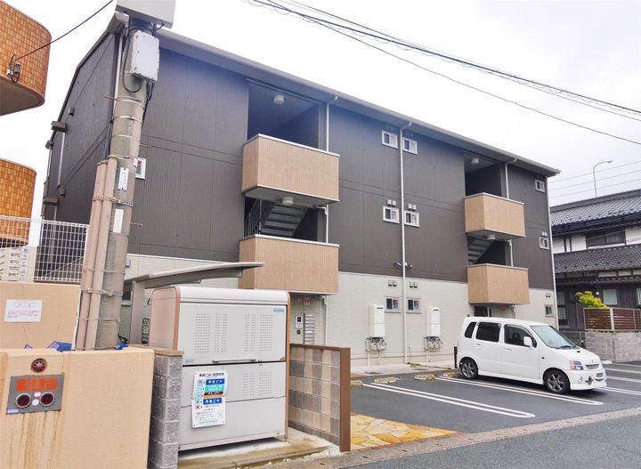 トレス城野館の外観