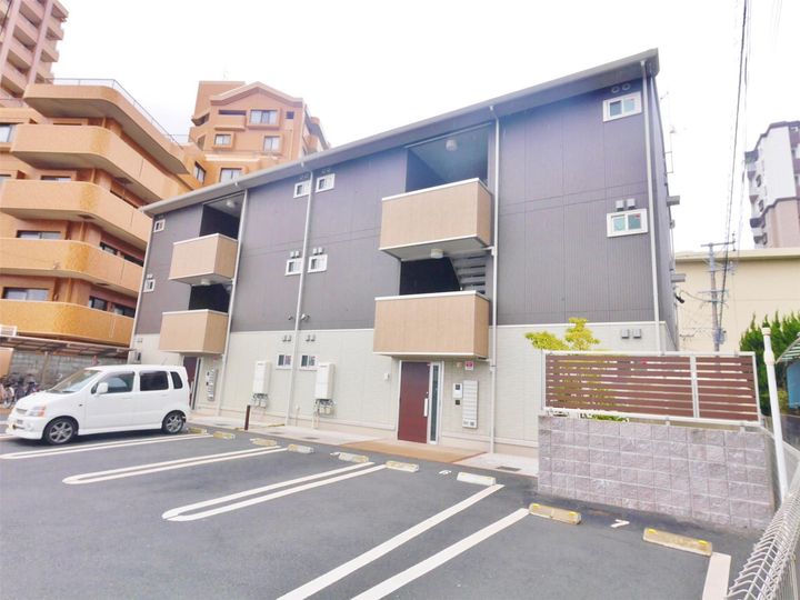 トレス城野館の外観