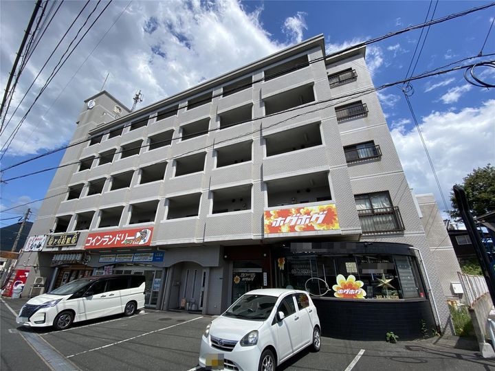 ラディア石田の外観