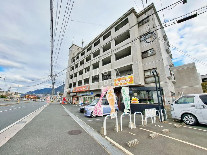 ラディア石田の外観