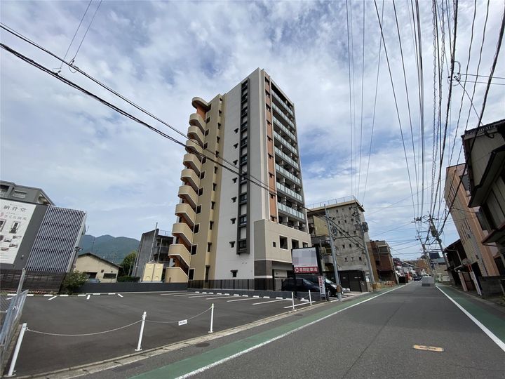アミュゼ城野の外観