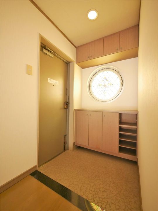 富士ヶ丘の玄関