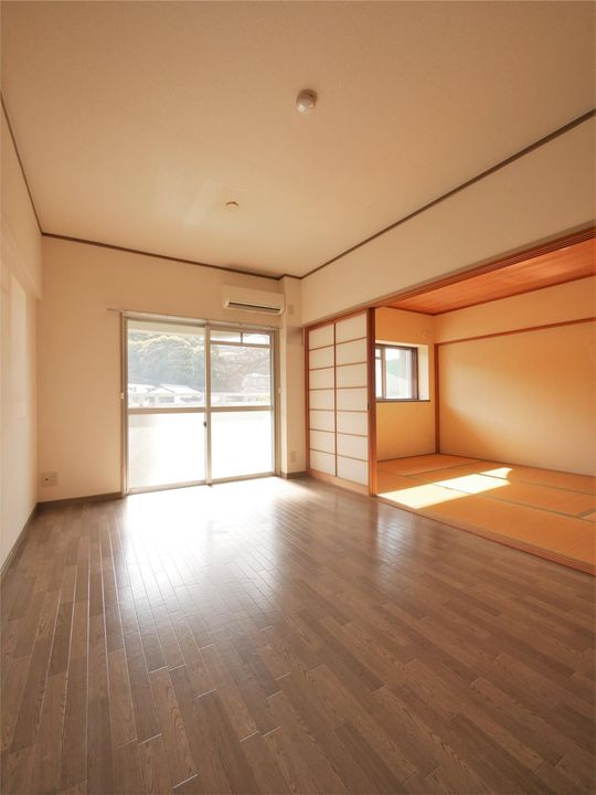 富士ヶ丘の内装