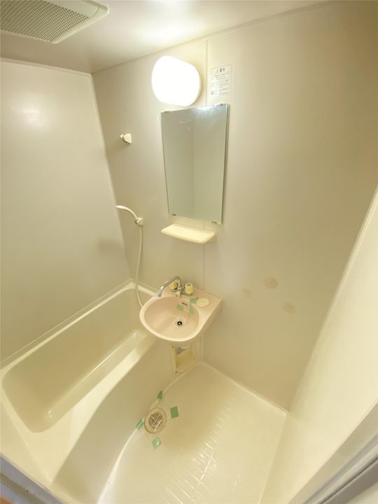 ヤンググレイス若園の風呂