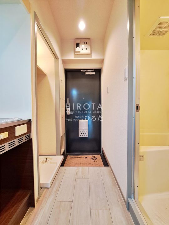 コンドミニアム北九大前の玄関