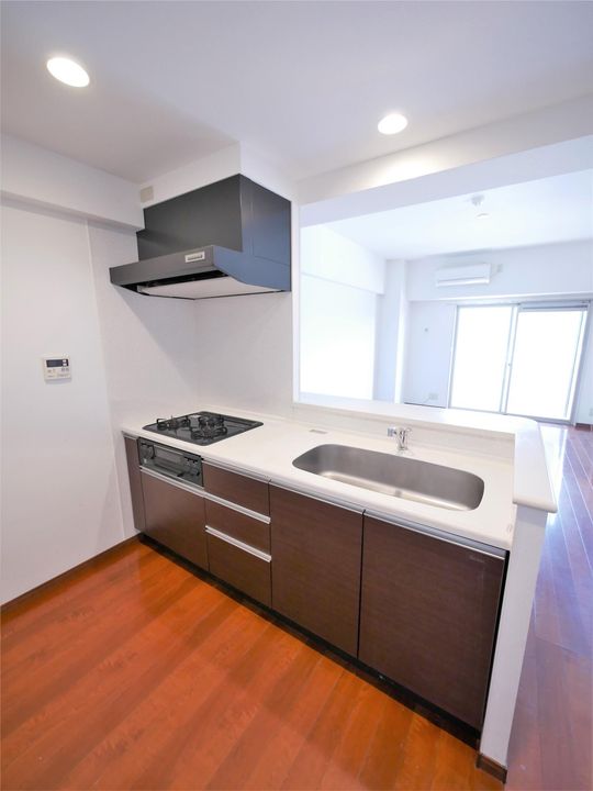 ファミール守恒のキッチン