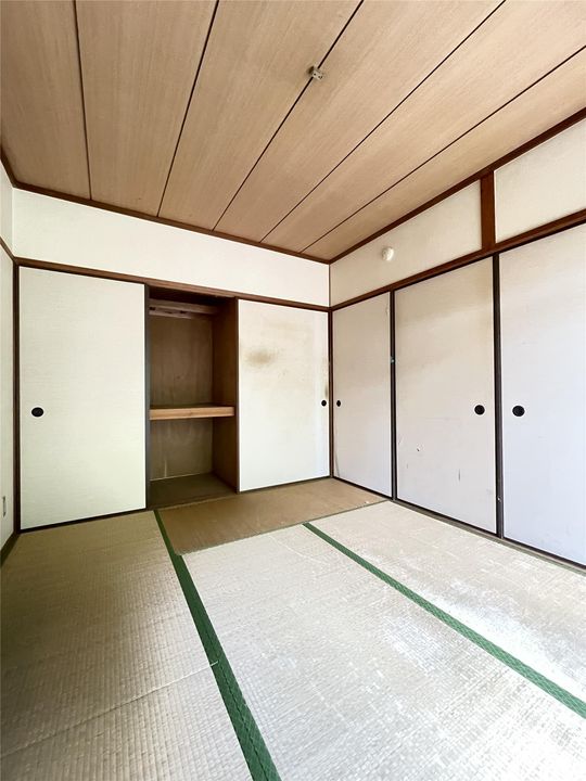 ヒルズ守恒の内装