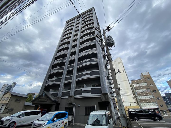 ロイヤルトレンディの外観