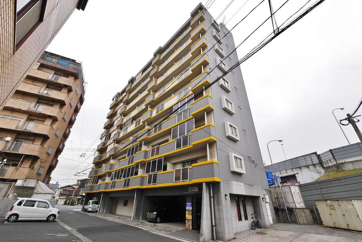 コンダクト小倉NO.1ビルの外観