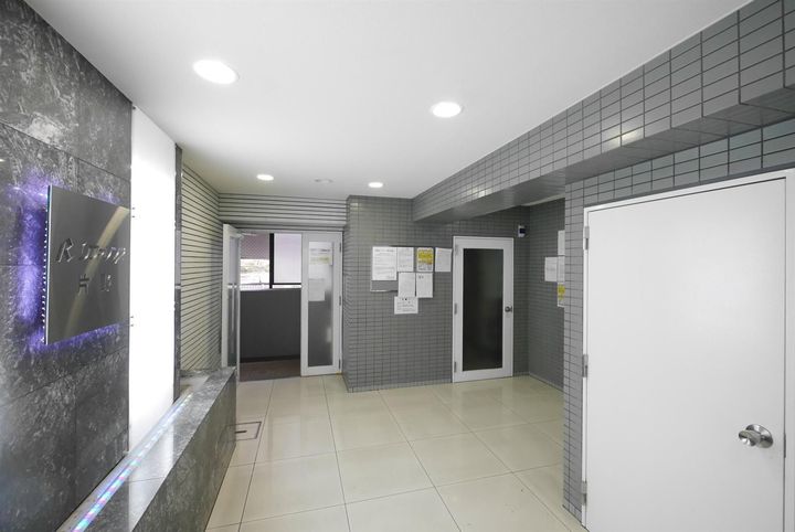 リファレンス片野の外観