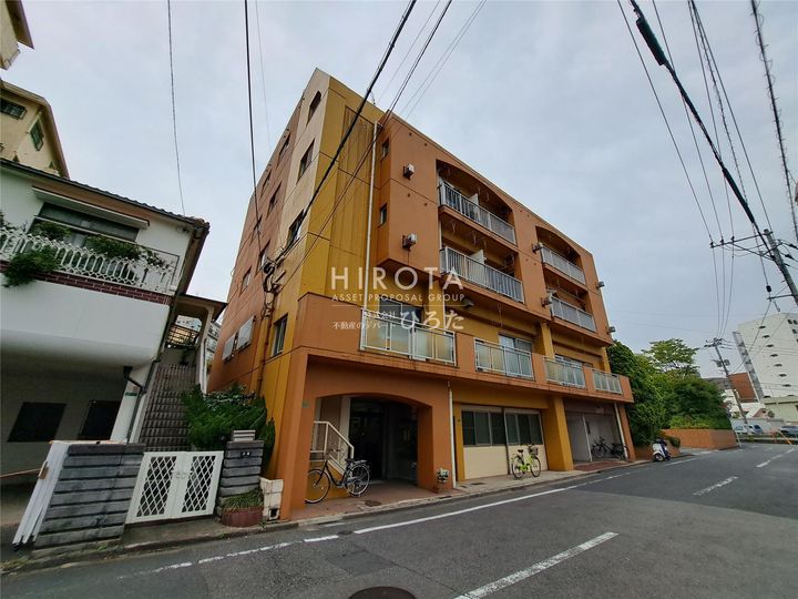 片野タカケンビルの外観